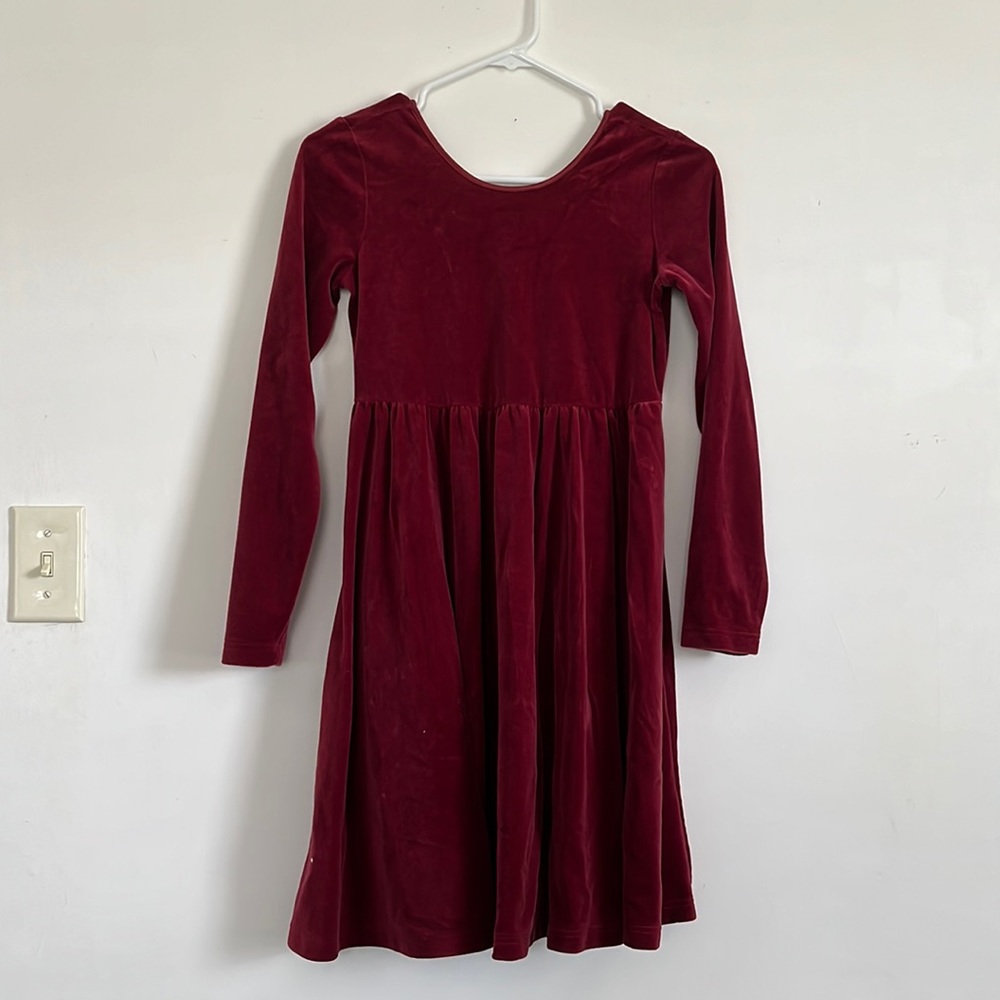 Hanna Andersson girls velvet dress. Size 12 (150cm).